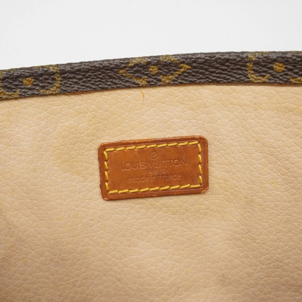 LOUIS VUITTON Authentic Brown Monogram Tote Bag - Picture 5 of 13